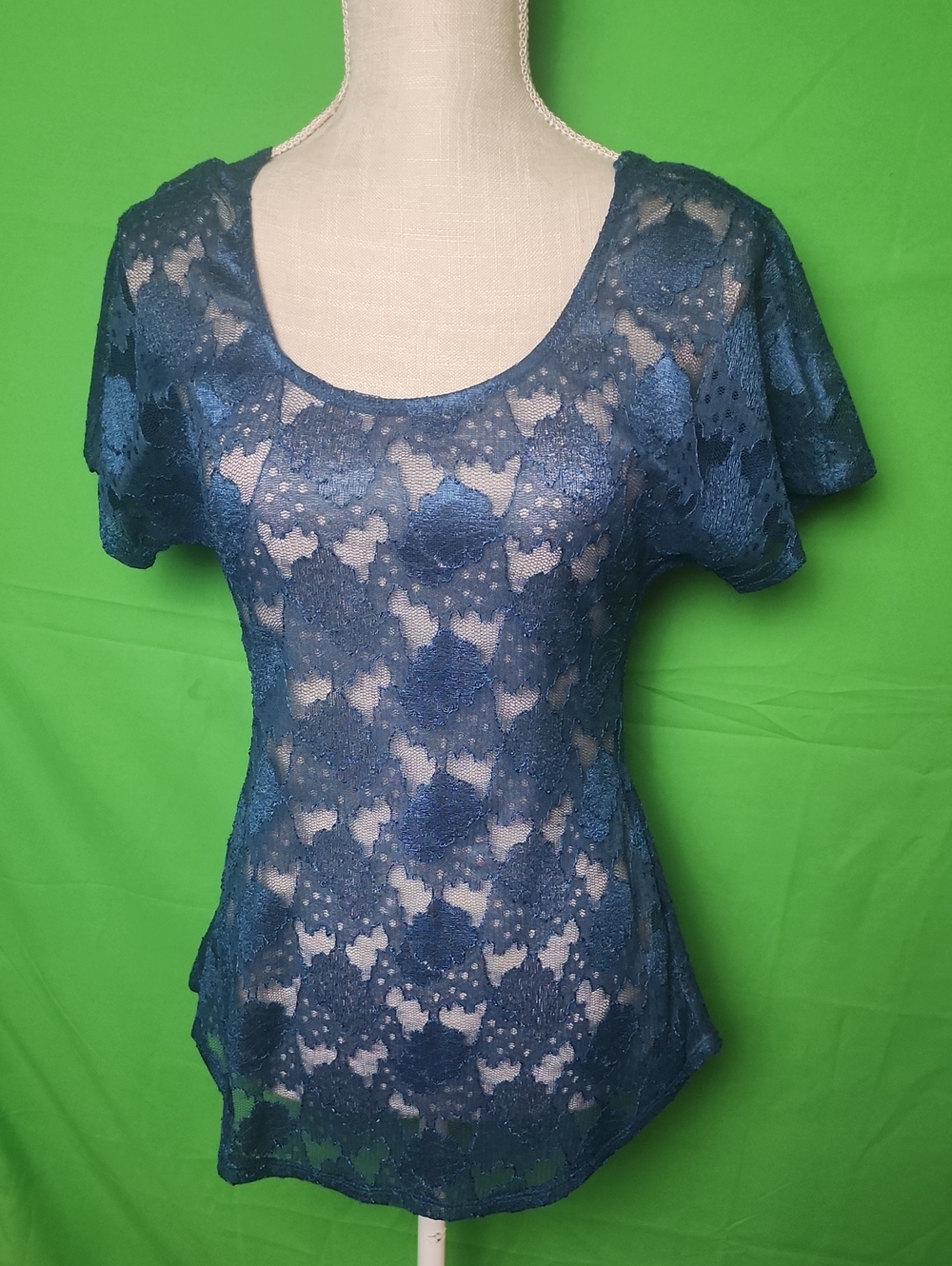 BKE Navy Blue Floral Lace Open Back Bow Peplum Top Short Sleeve RN 30635